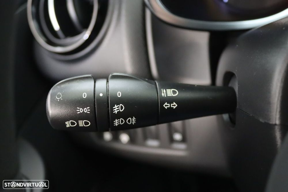 Renault Clio Sport Tourer 0.9 TCE Dynamique S - 13