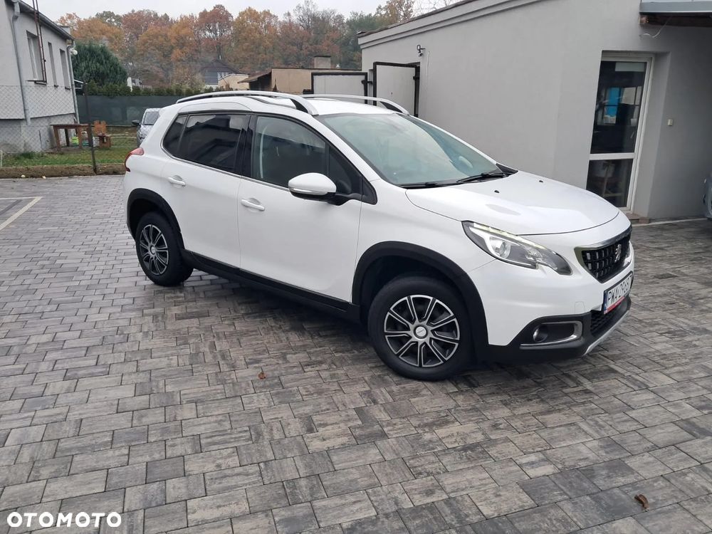 Peugeot 2008 1.2 Pure Tech Active S&S - 13