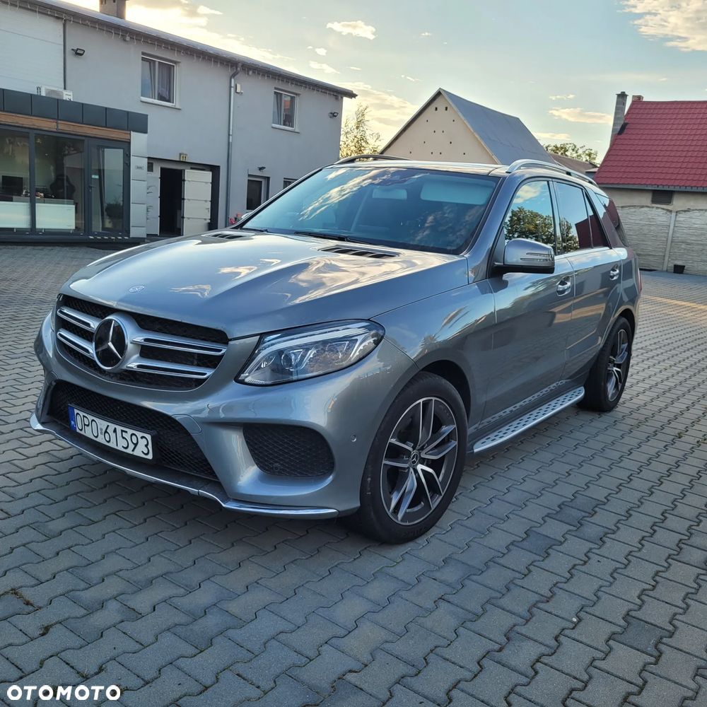 Mercedes-Benz GLE 350 d 4-Matic - 4