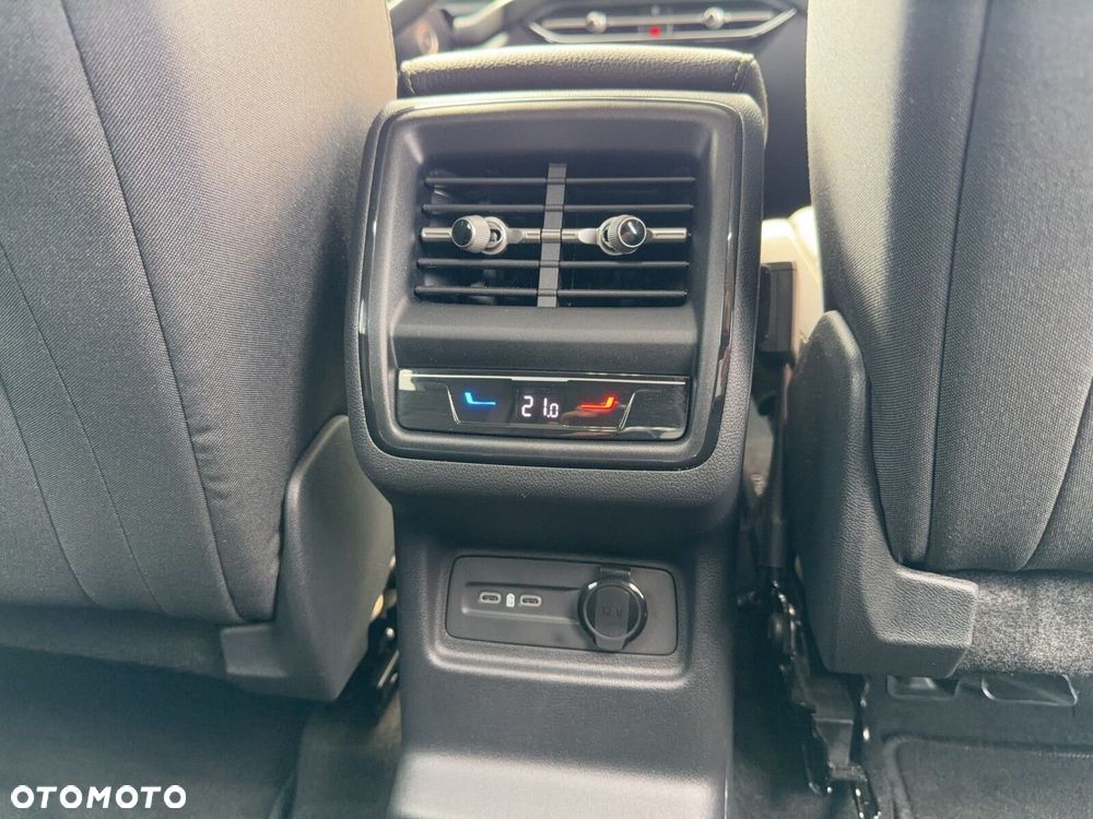 Skoda Kodiaq 2.0 TDI 4x4 Selection DSG - 35
