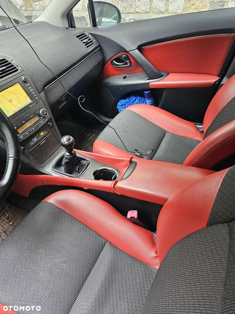 Toyota Avensis 2.0 D-4D Sol plus+NAVI - 4