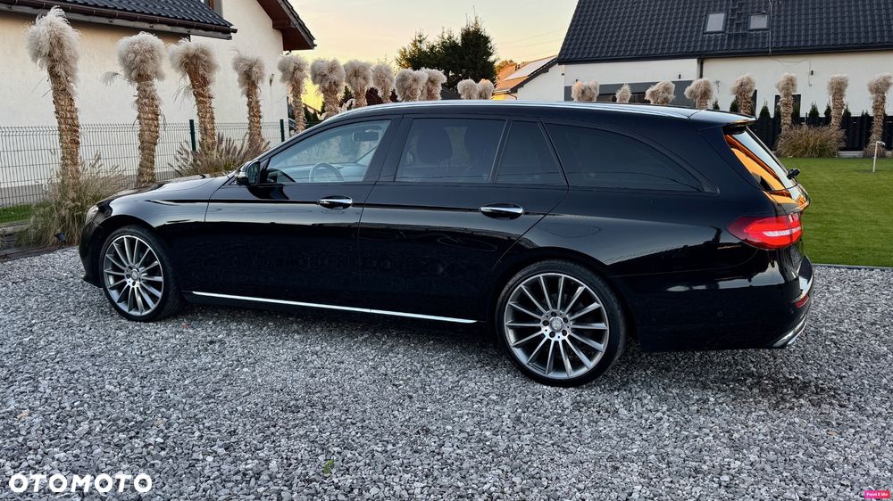 Mercedes-Benz Klasa E 220 d T 9G-TRONIC Avantgarde - 16