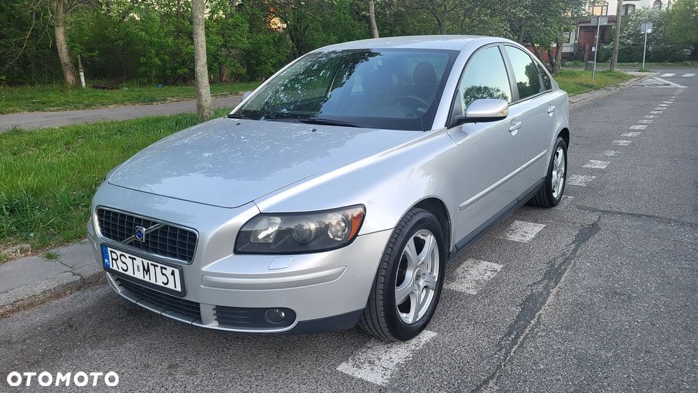 Volvo S40 2.0D Momentum - 1