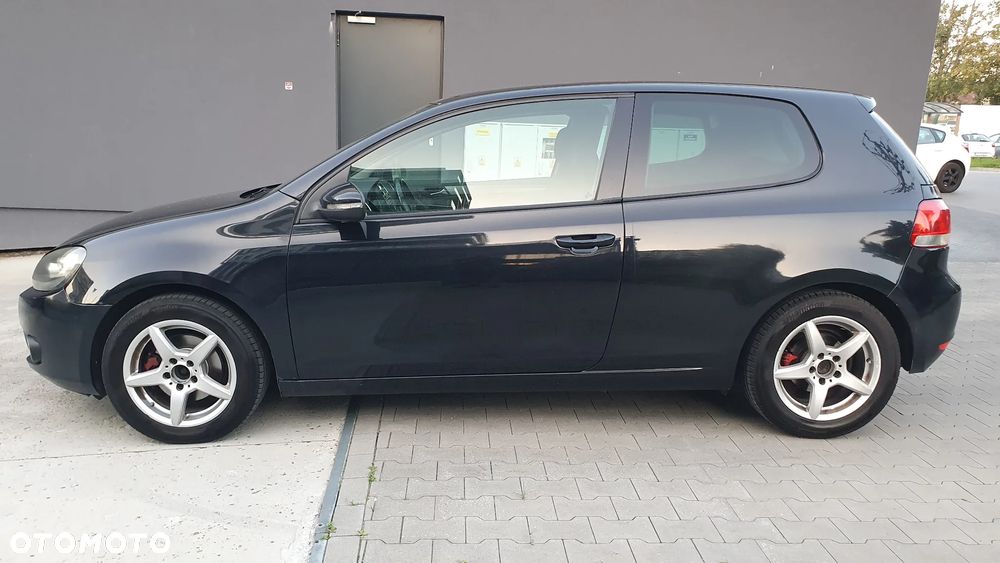 Volkswagen Golf VI 1.6 TDI Comfortline - 3