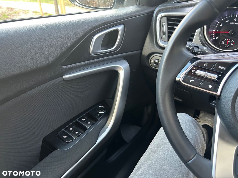 Kia XCeed 1.5 T-GDI M - 15