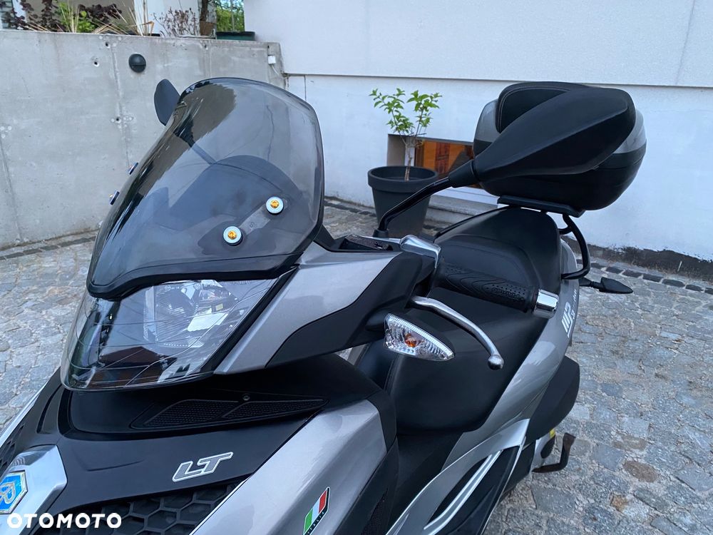Piaggio MP-3 - 2