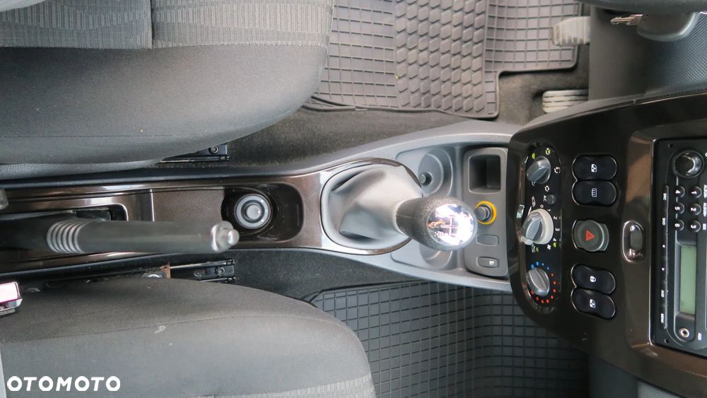 Dacia Duster 1.6 16V 4x2 Essentiel - 22