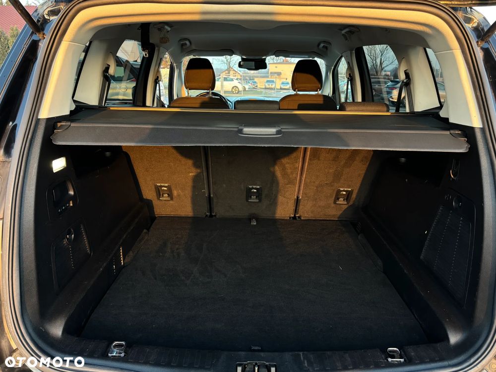 Ford S-Max 2.0 EcoBlue Titanium - 28