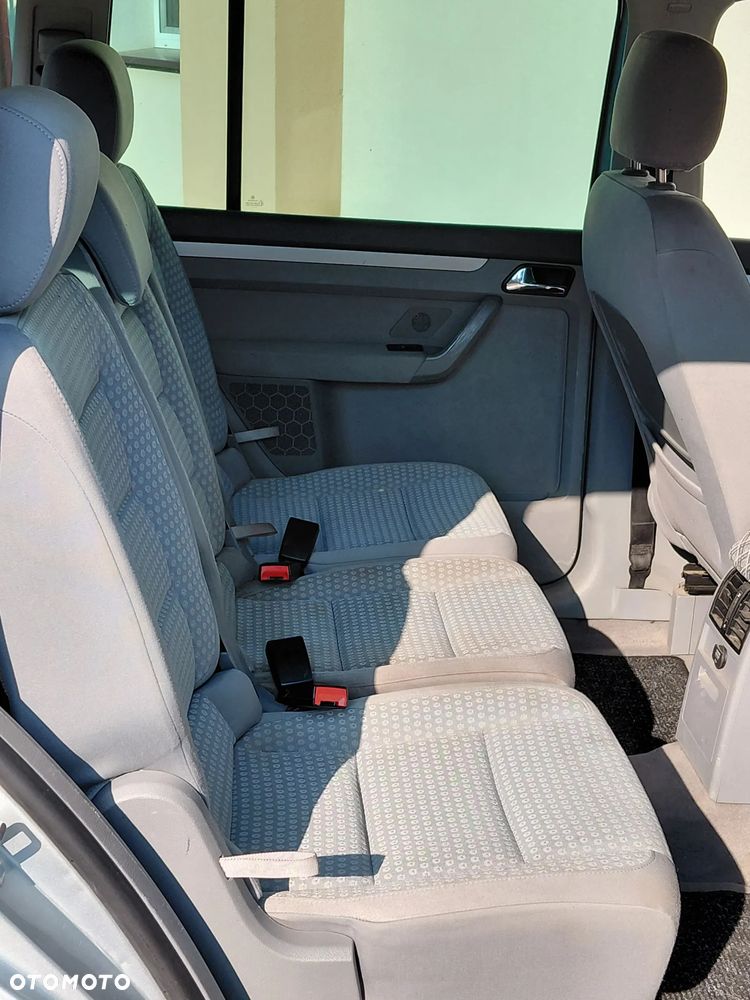 Volkswagen Touran 1.9 TDI Trendline - 8