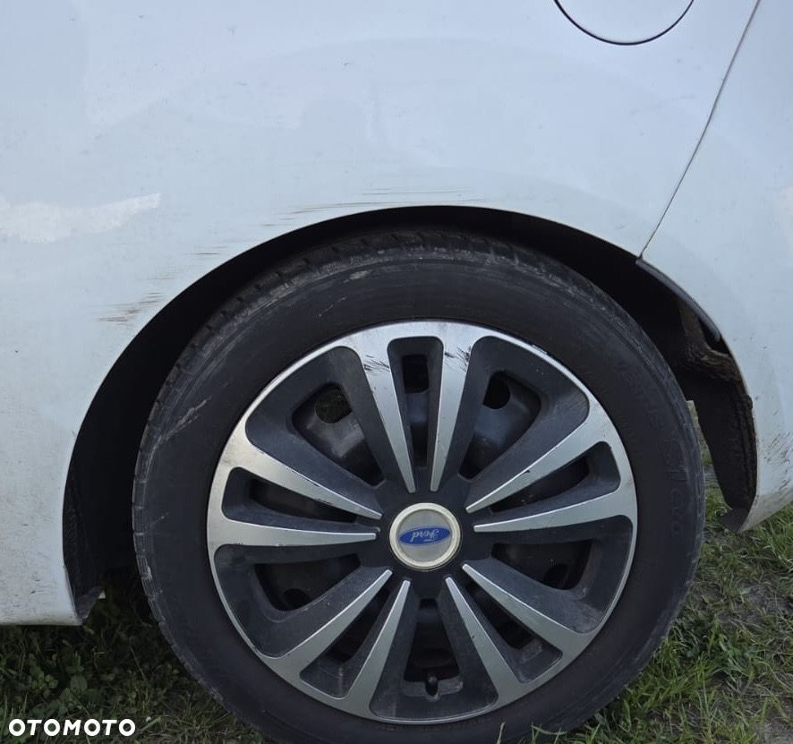 Ford Fiesta 1.25 Ambiente - 9