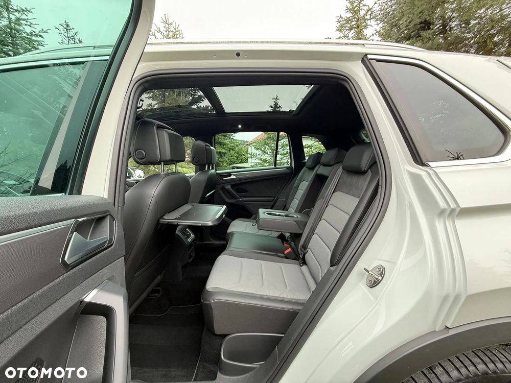 Volkswagen Tiguan - 26