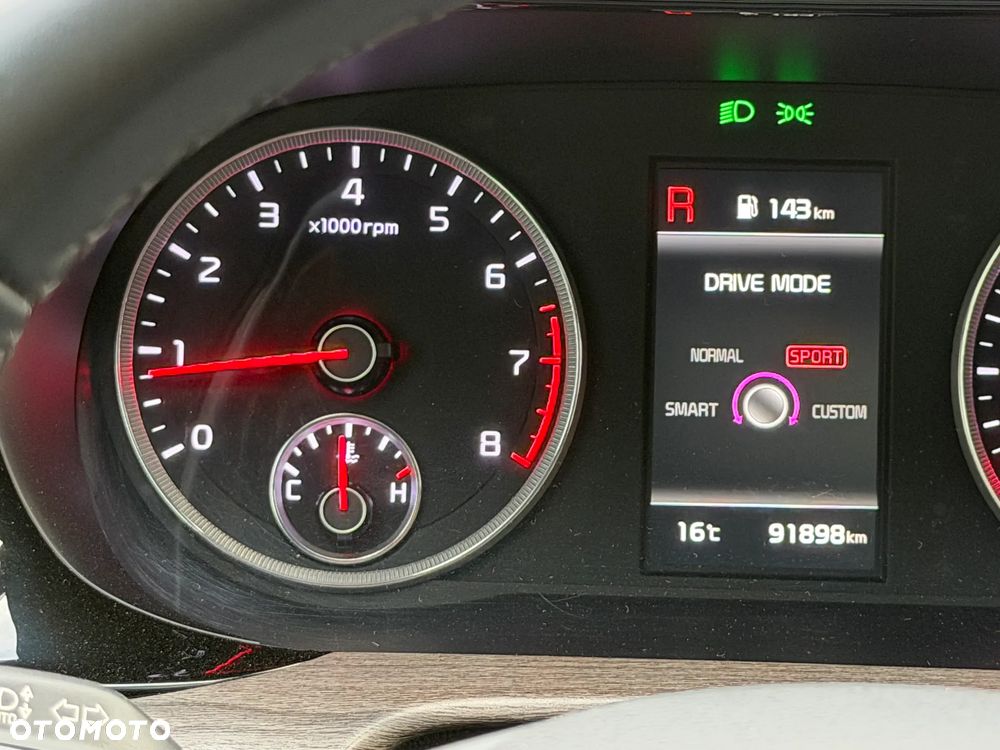 Kia K5 - 32