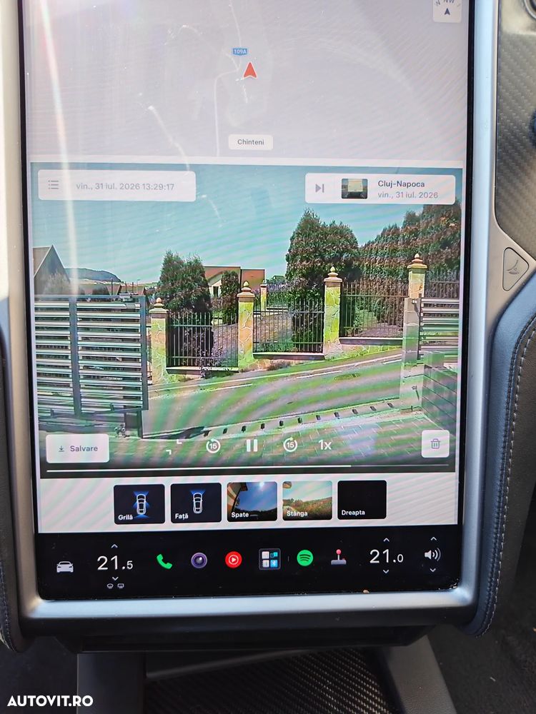 Tesla Model S - 14
