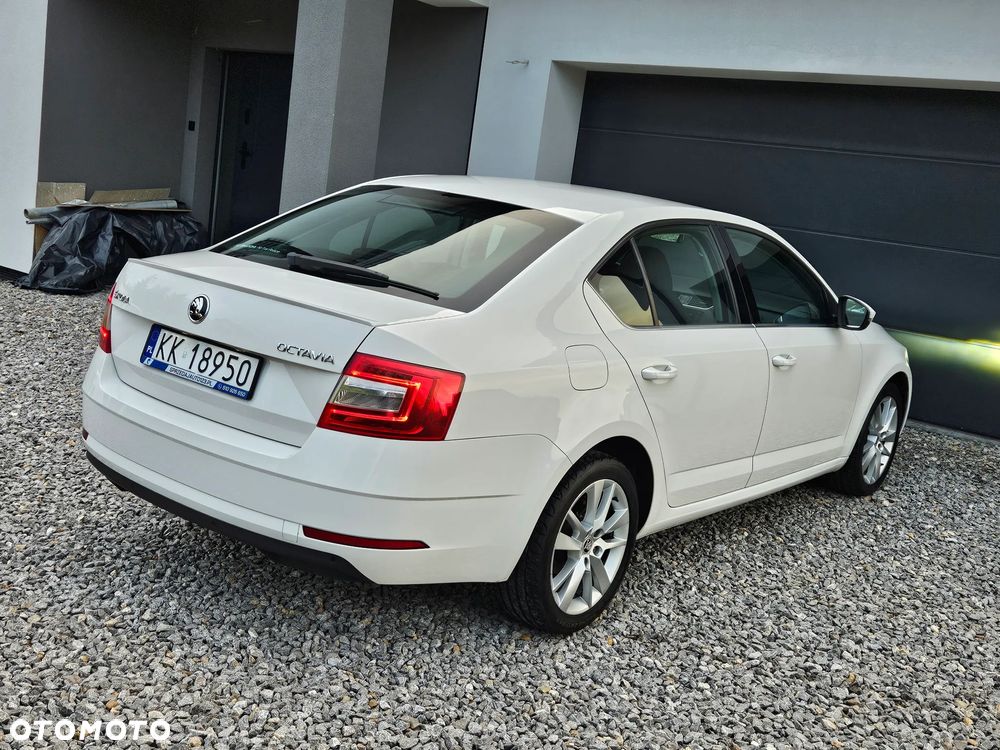 Skoda Octavia 1.6 TDI SCR Style - 38