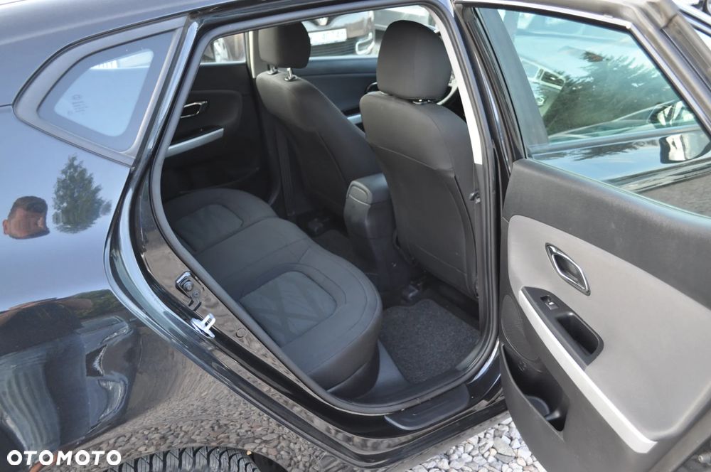 Kia Ceed 1.4 CVVT Attract - 16