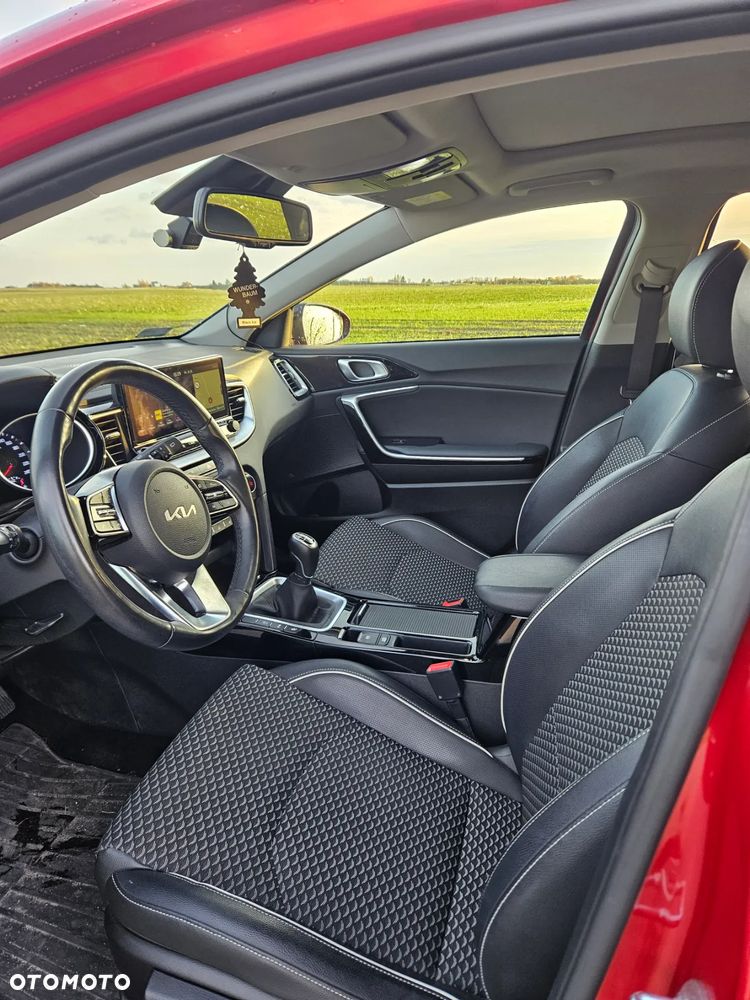 Kia XCeed 1.5 T-GDI Business Line - 9