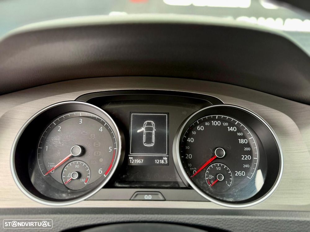 VW Golf 1.6 TDi BlueMotion Confortline - 14