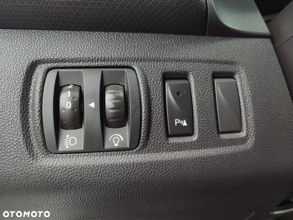 Renault Clio - 27