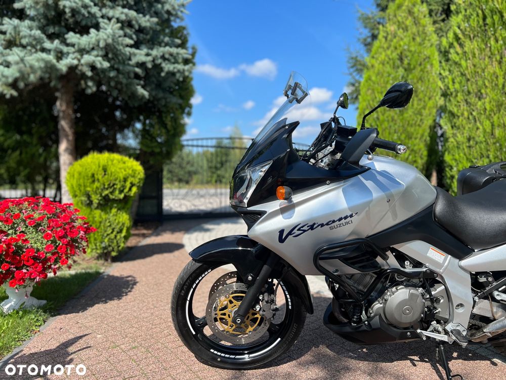 Suzuki DL - 25