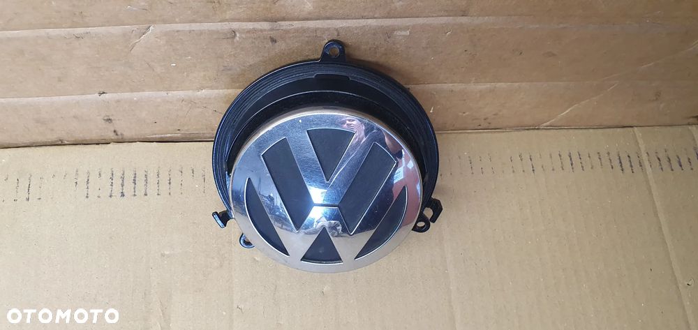 Klamka znaczek klapy bagażnika VW Golf V 3C5827469D - 2