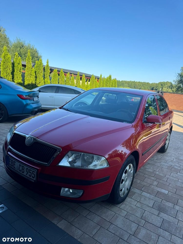 Skoda Octavia 1.9 TDI DPF DSG Elegance - 2