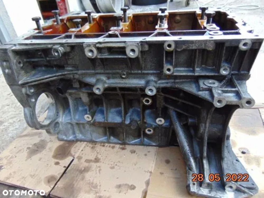 BMW E90 E87 E46 2.0i BLOK SILNIKA N46B20BA - 1