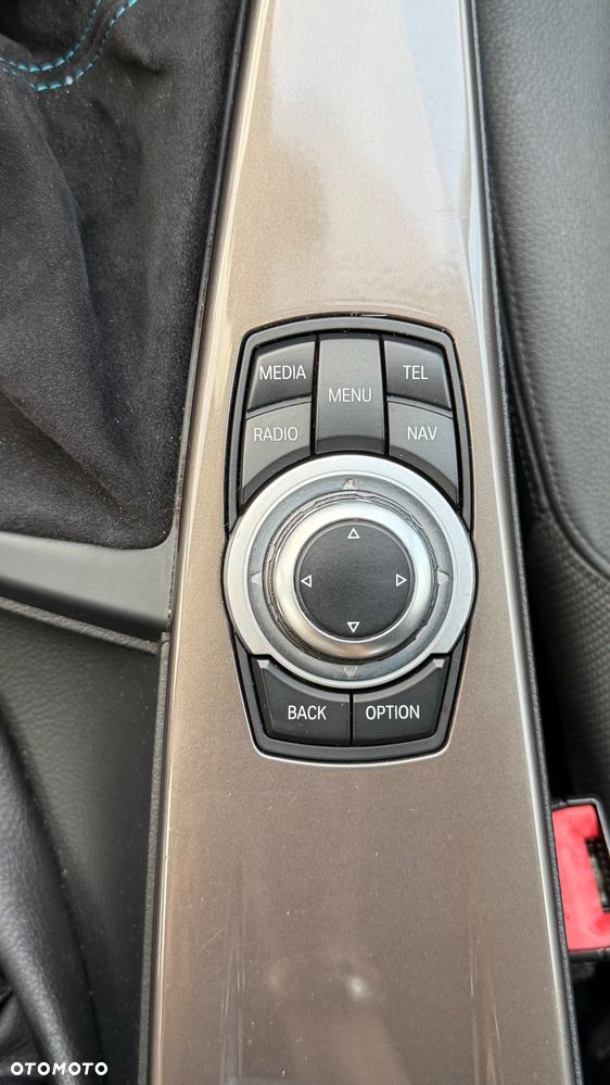 BMW Seria 3 318d Modern Line - 17