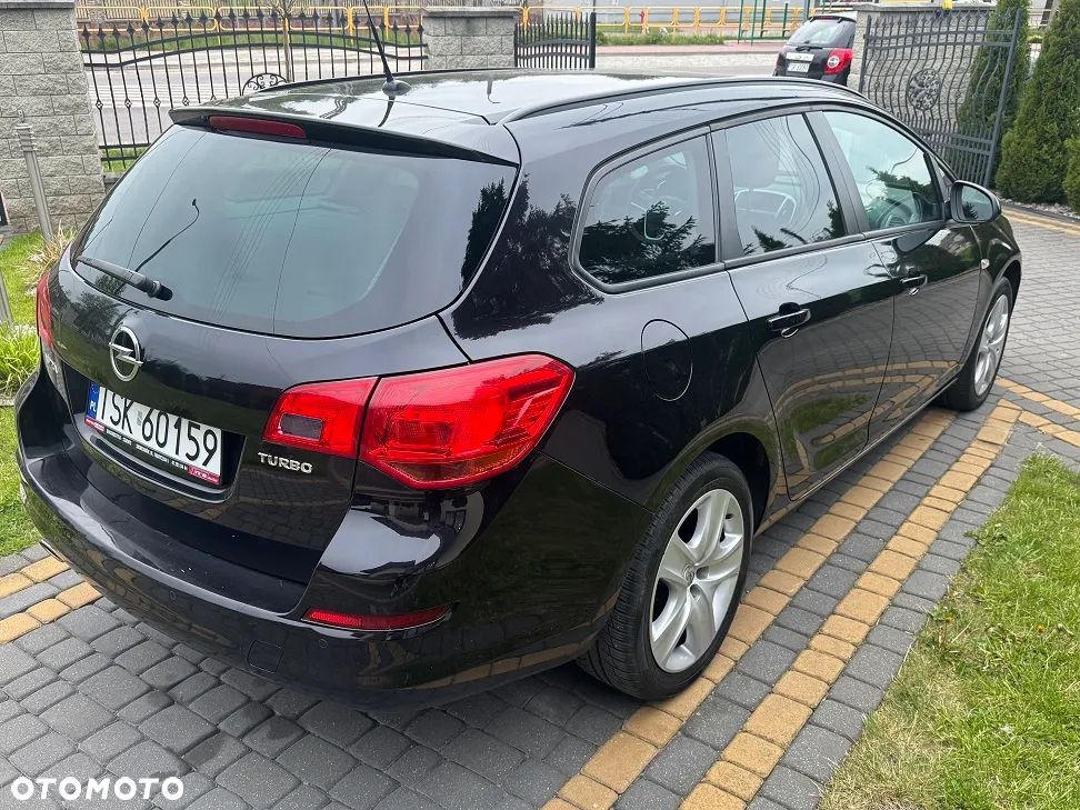 Opel Astra 1.4 Turbo - 9