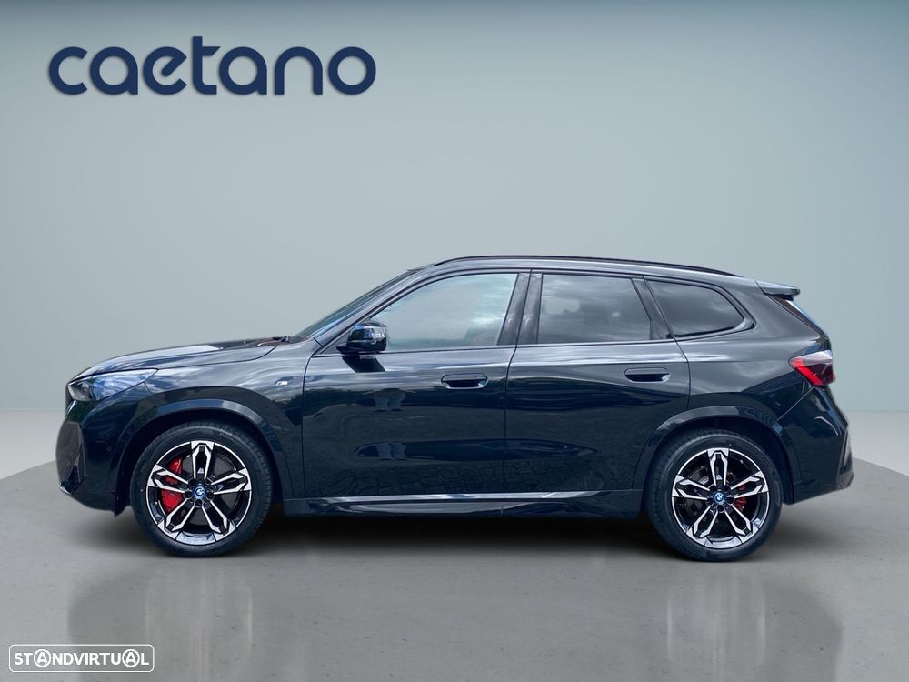 BMW iX1 eDrive20 Pack Desportivo M Pro - 26