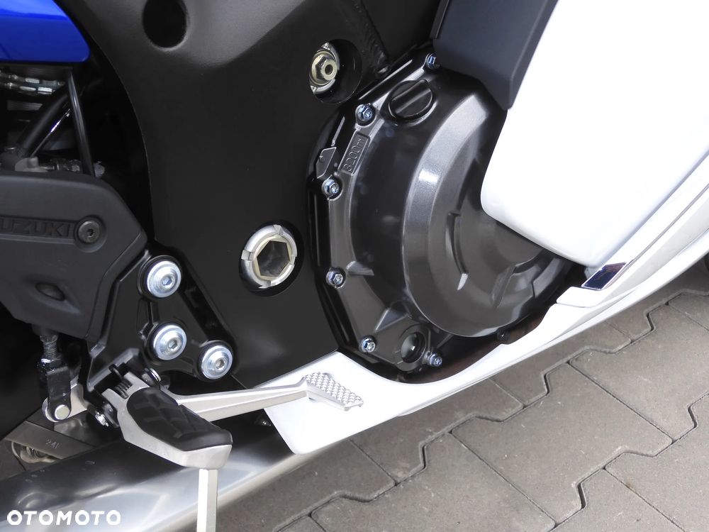 Suzuki Hayabusa - 8