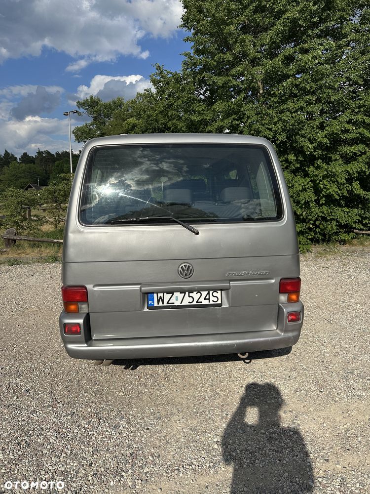 Volkswagen Multivan Standard - 4