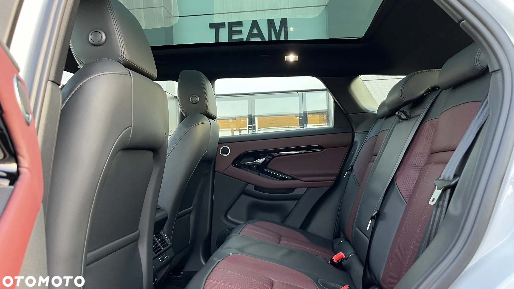 Land Rover Range Rover Evoque - 9