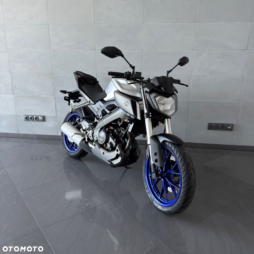Yamaha MT - 2