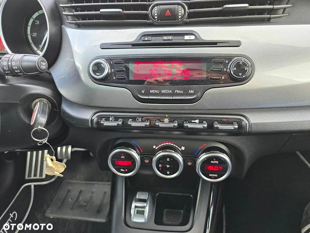 Alfa Romeo Giulietta 1.6 JTDM 16V Impression - 31