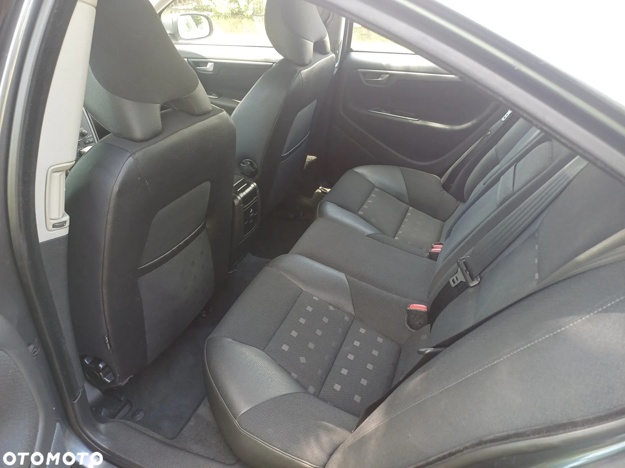 Volvo S60 - 8