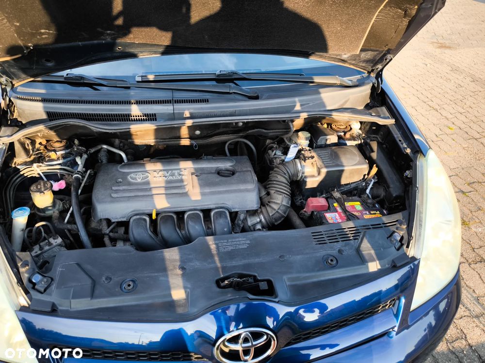 Toyota Corolla - 18