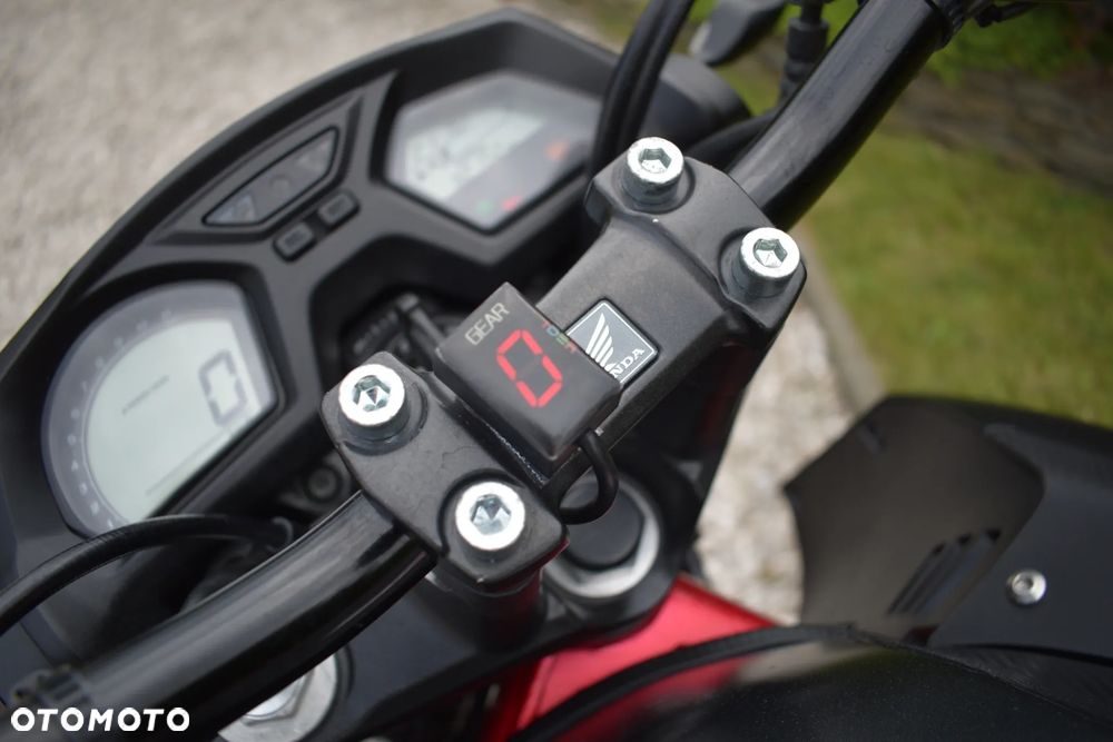 Honda CB - 22