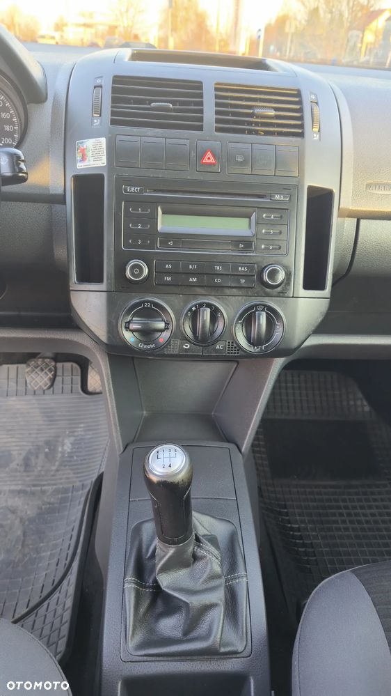 Volkswagen Polo 1.4 TDI Trendline - 23