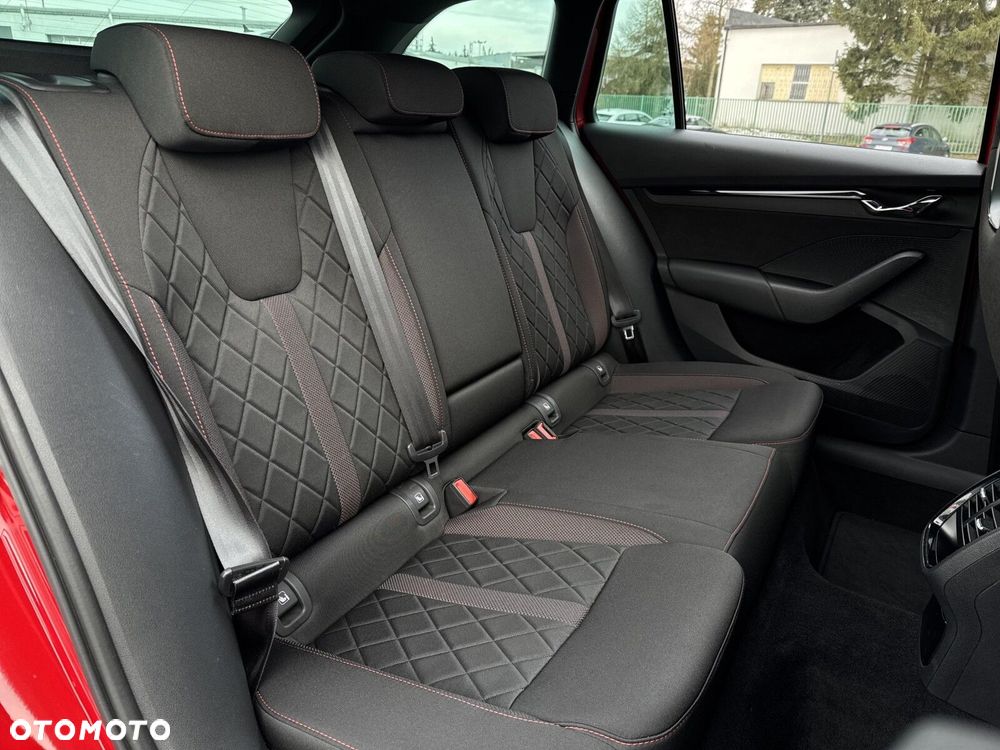 Skoda Octavia 2.0 TDI RS DSG - 14