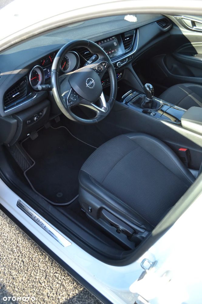 Opel Insignia 1.5 T Elite S&S Eco - 10