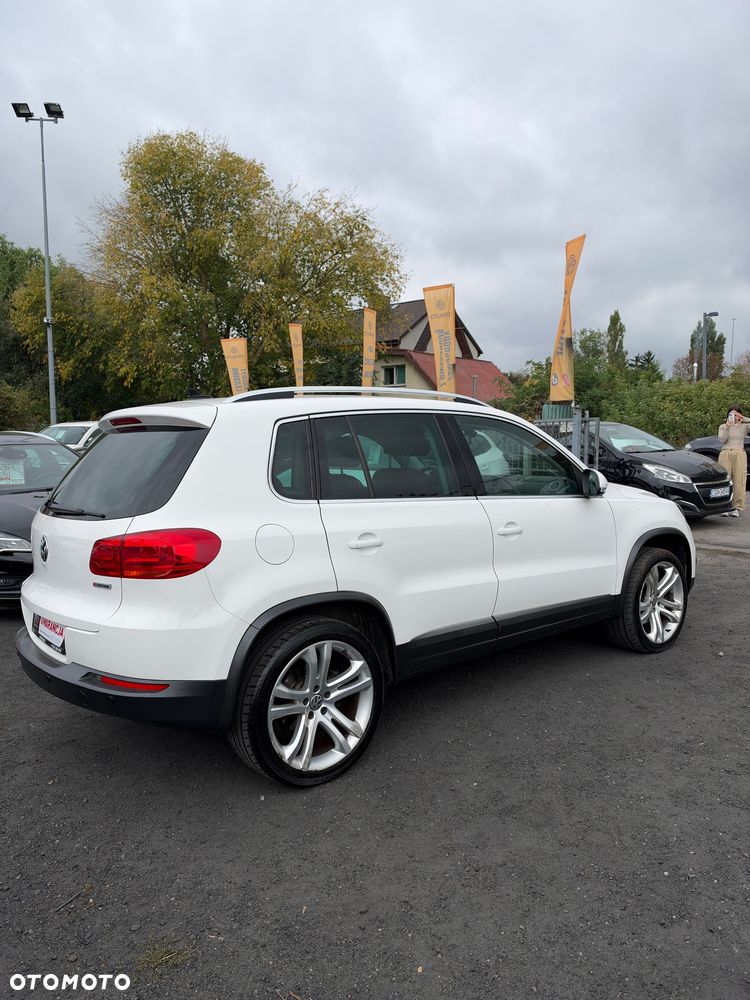 Volkswagen Tiguan - 5