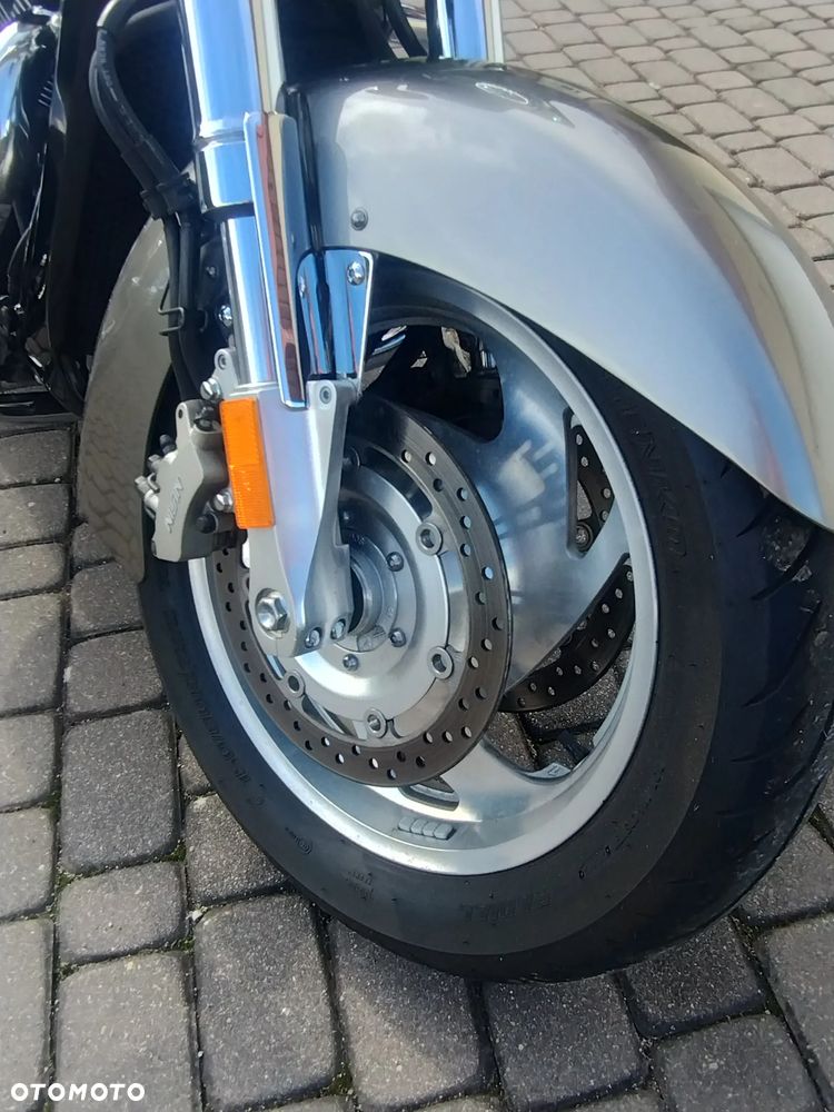 Honda VTX - 17