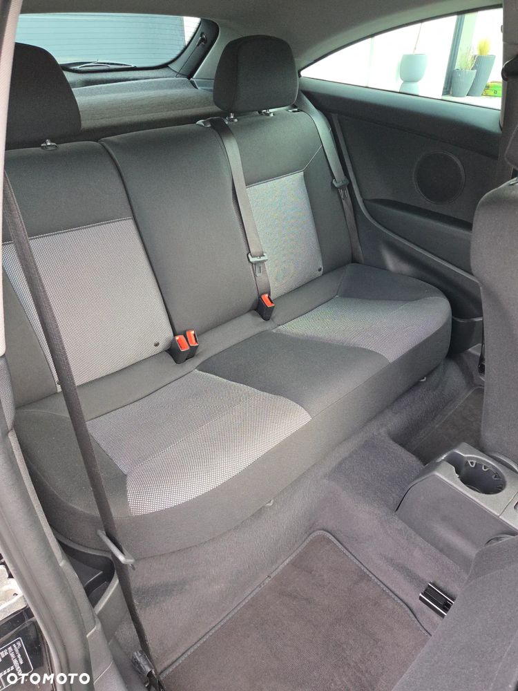 Opel Astra 1.6 Edition 111 Jahre - 32