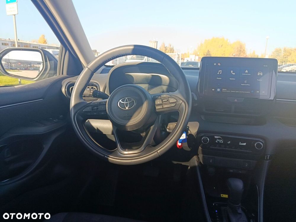 Toyota Yaris Hybrid 1.5 Style - 12