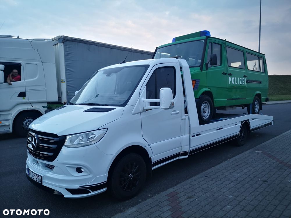Mercedes-Benz Sprinter 317 Autolaweta najazd alu Hak 3500kg - 3