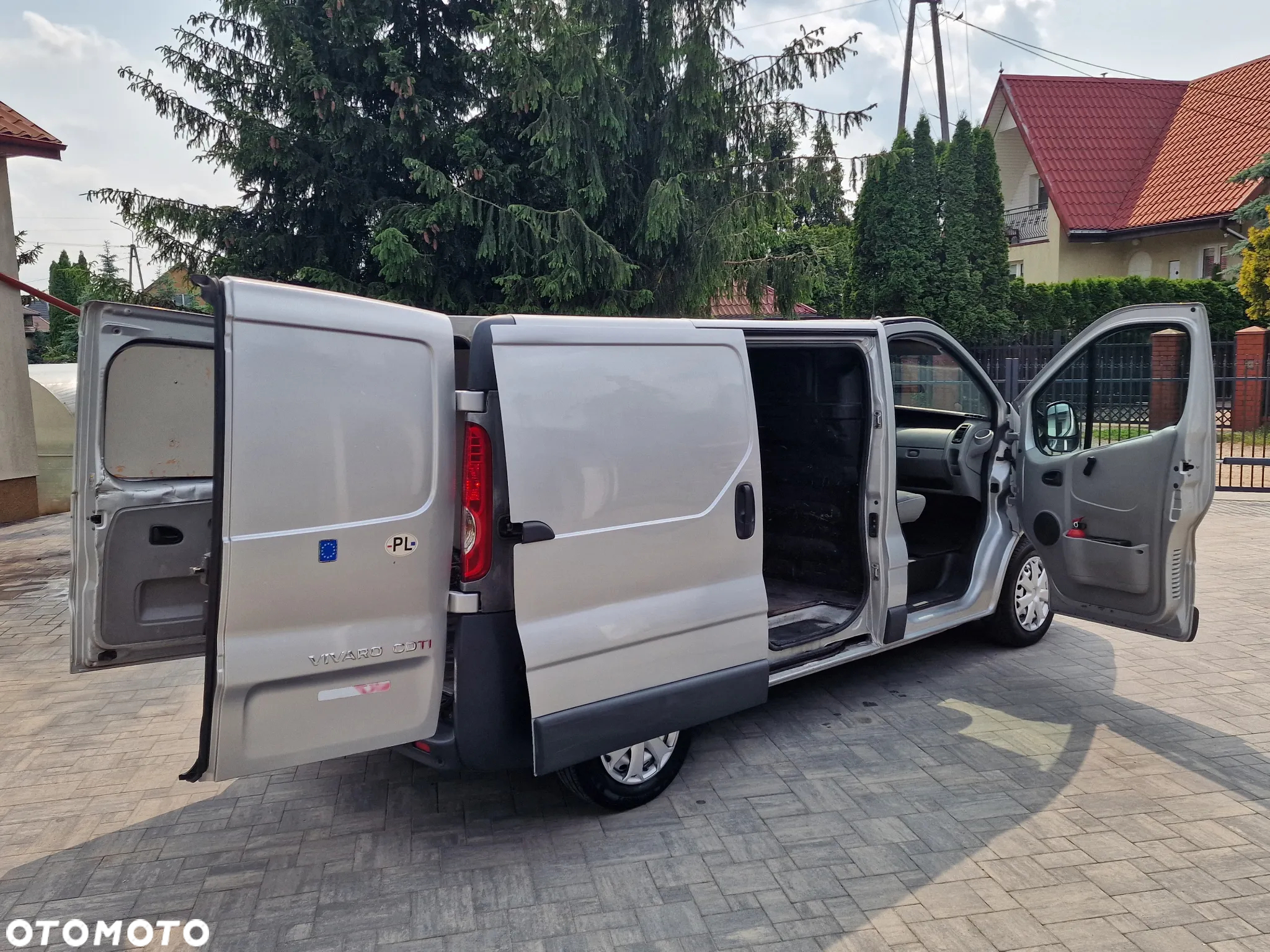 Opel Vivaro - 12