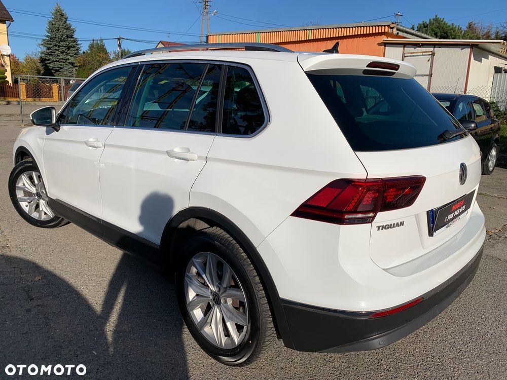 Volkswagen Tiguan - 13