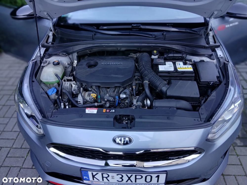 Kia Ceed 1.6 T-GDI GT DCT - 12