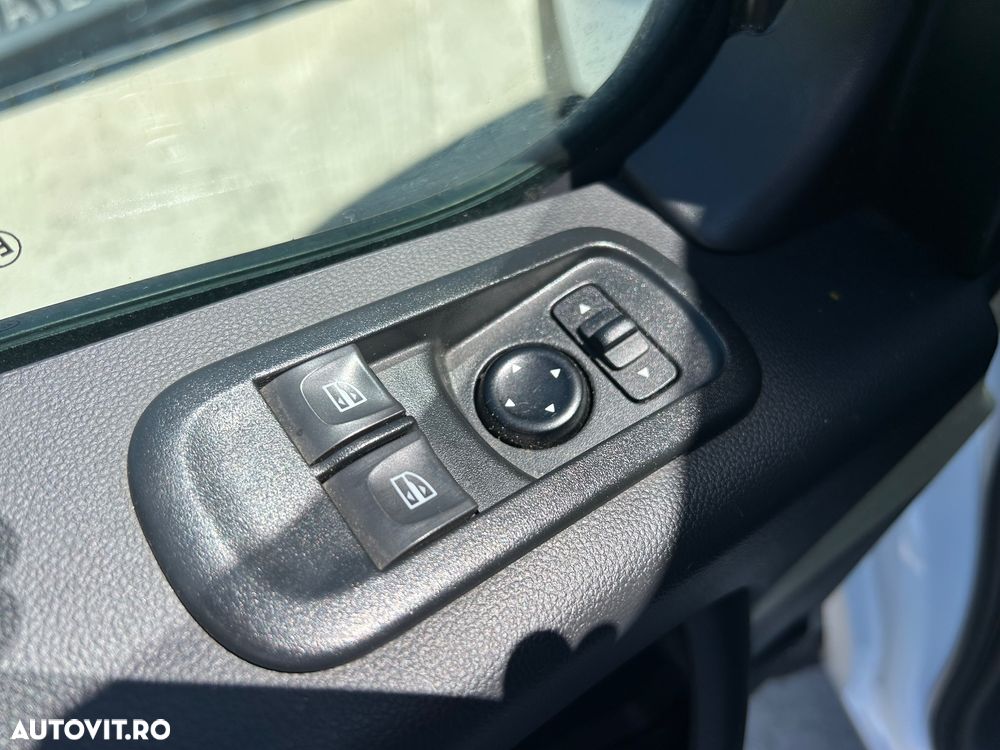 Renault Master FRIGORIFIC AXA DUBLA PRIZA STATIONARE - 31