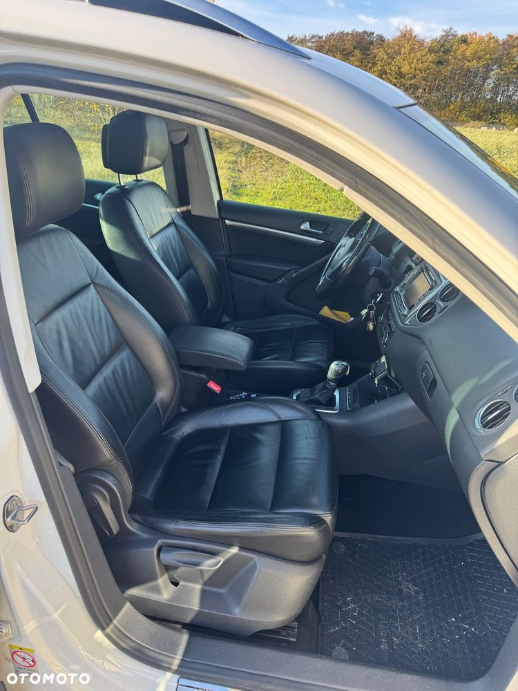 Volkswagen Tiguan - 15